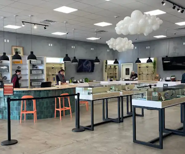 Higher Collective New London Store Location